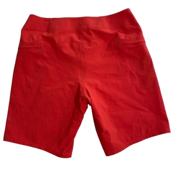 Lululemon Men's Current State Red Orange Board Short 9" - Size 30W - Picture 2 of 5